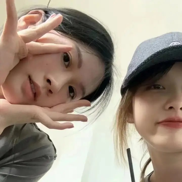 21世纪的女子 海报